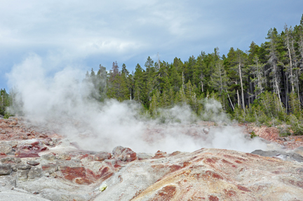 he world's tallest active geyser, Steamboat