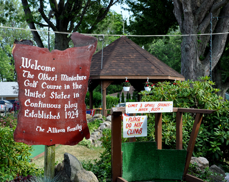 the oldest Miniature golf course in the USA
