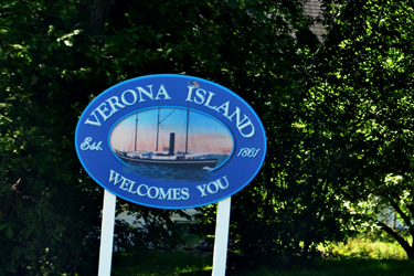 sign - welcome to Verona Island