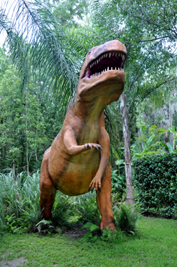 Spinosaurus at Dinosa