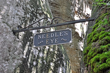 Needle's Eye sign