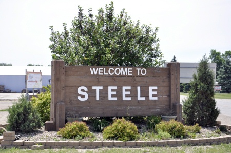 sign - welcome to Steele, North Dakota