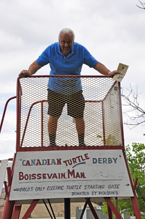 Lee Duquette on the worlds only electric turtle starting gate in Boissevain, Manatoba