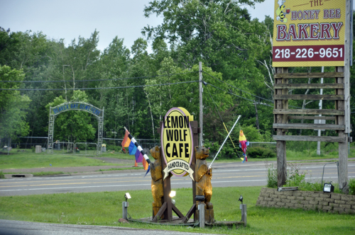 sign: Lemon Wolf Cafe
