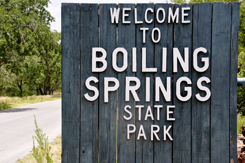 sign: Welcome to Boiling Springs State Park