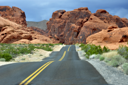 The roads in the Valley of Fire are full of dips