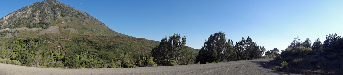 panorama approaching Needle Rock