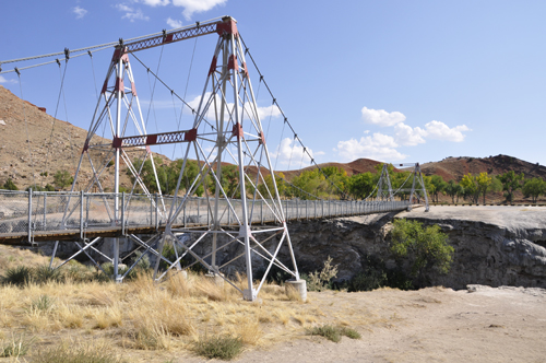the suspension bridge at Hot Springs State Park