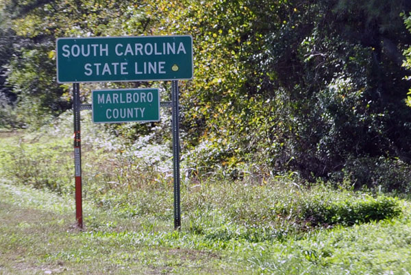 South Carolina State Line sign
