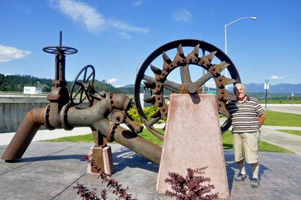 Lee Duquette by the Pelton Wheel in Booners Ferry, Idaho