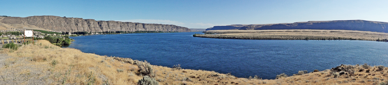 the breathtaking Columbia River.