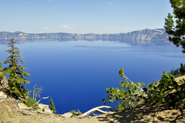 a very clear and clean Crater Lake