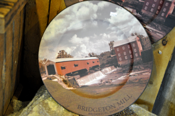 Bridgeton Mill and bridge on a plate