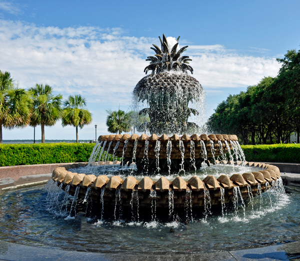 the Pinapple Fountain in Waterfront Park in 2017