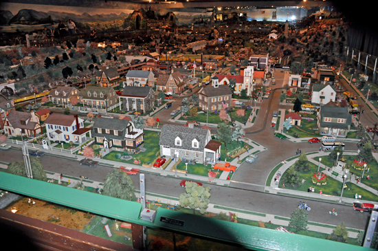Roadside America indoor miniature village
