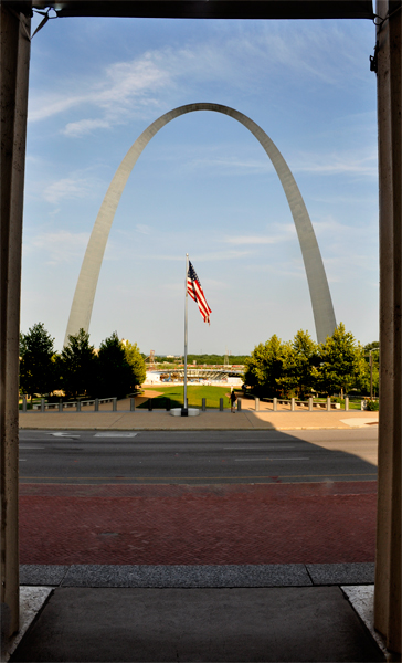 Gateway Arch and USA flag