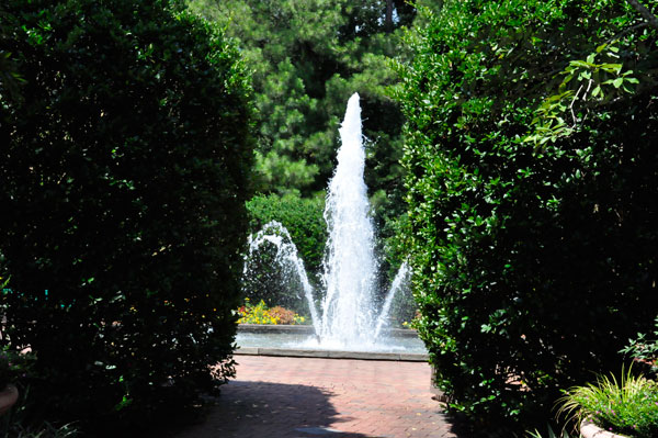 water fountain at Canal Garden