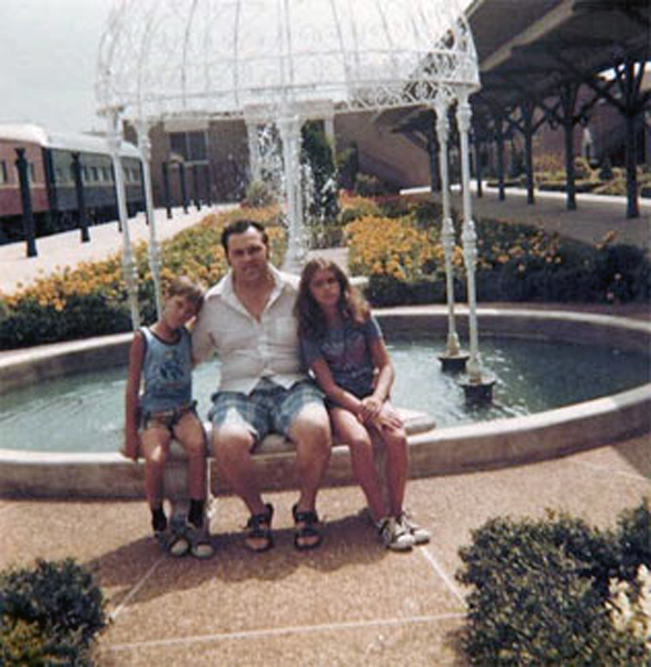 Brian, Lee, Renee 1977