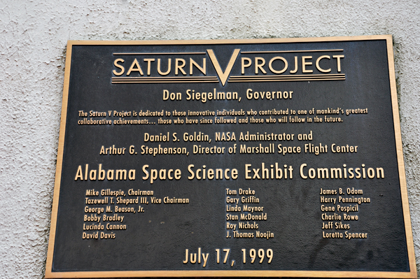 Saturn V project sign