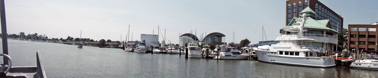panorama of boats
