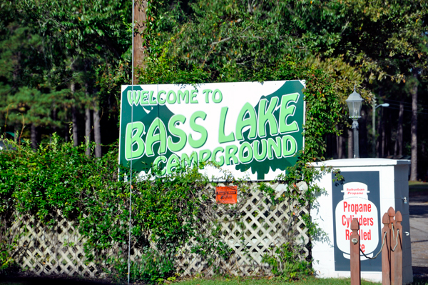 sign: Bass Lke Campground