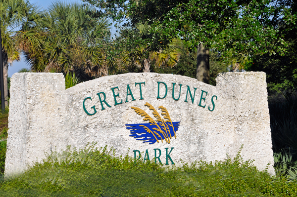 greeat dunes park sign
