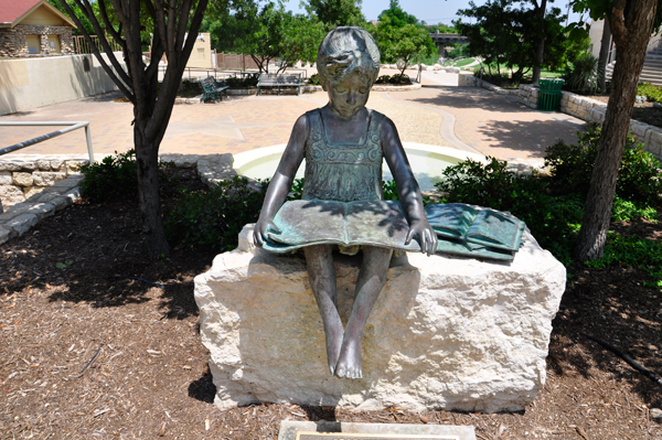Garden Sprite statue 