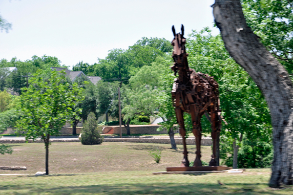horse art sculpture