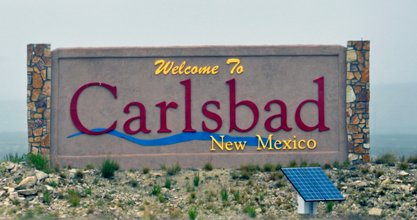 welcome to Carlsbad sign