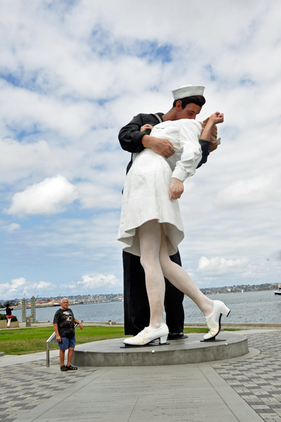 Lee Duquette and The Unconditional Surrender Statue in San Diego