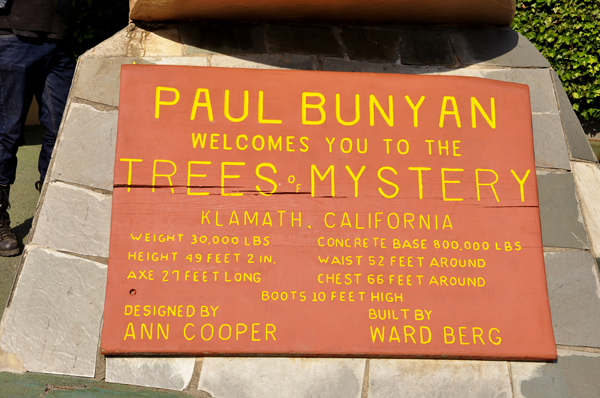 Paul Bunyan sign