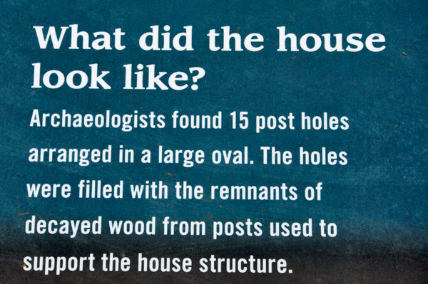 sign: what did the house look like
