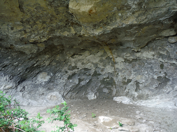 middle cave