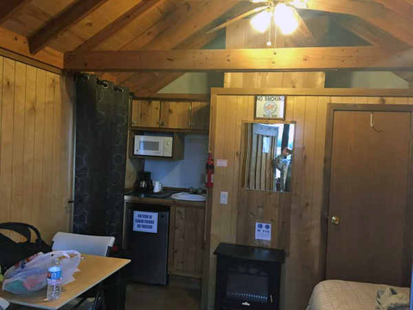 cabin at Eagle's Rest RV Park