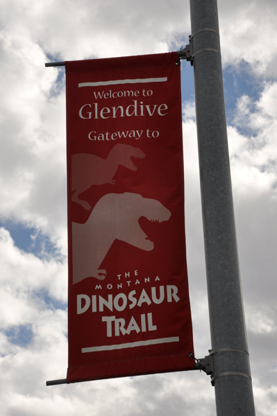 Welcome to Glendive flag