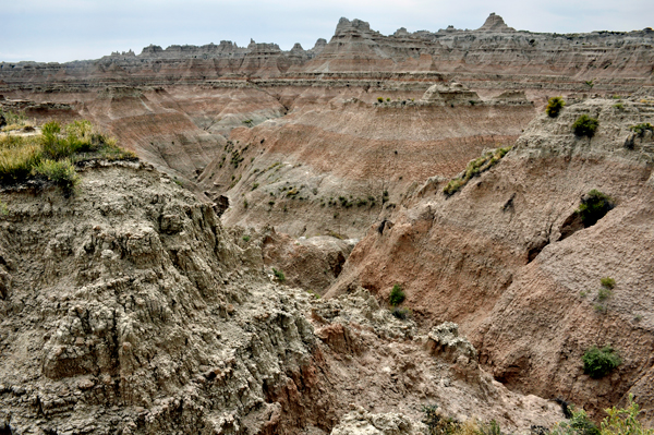 Badlands scenery from the Door Trail