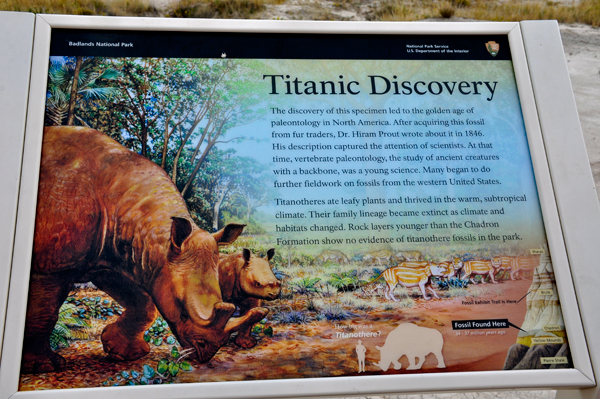 sign about fossil discoveries