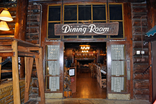 Starved Rock Dining Room