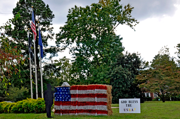 Hay memorial to Veterans