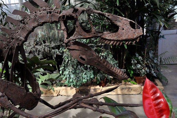 Dinosaur eating a plant