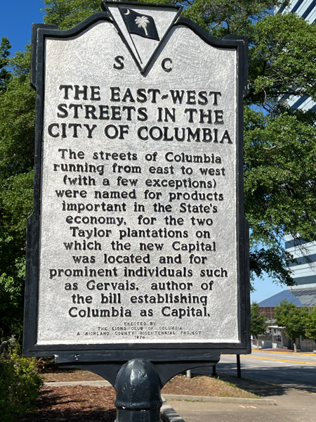 Sign about the east-west streets in Columbia