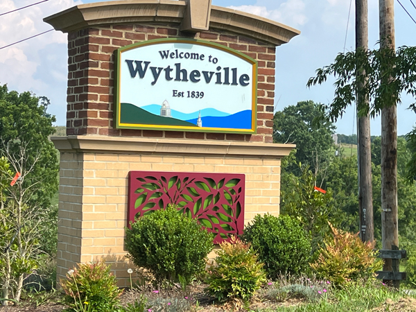 Welcome to Wytheville sign