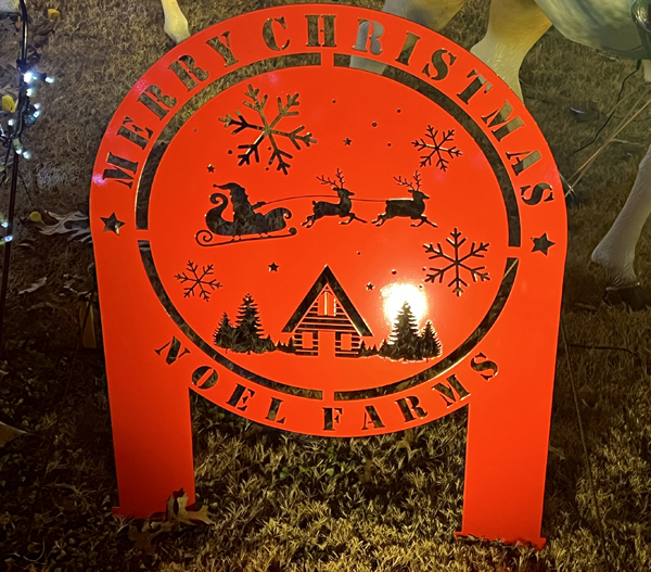 Noel Farms Merry Christmas sign