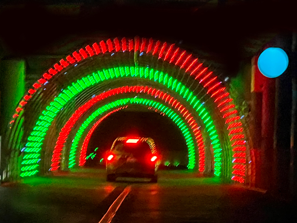tunnel Christmas lights