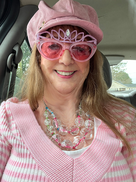 One of Karen Duquette's favoritte hat and sunglasses.