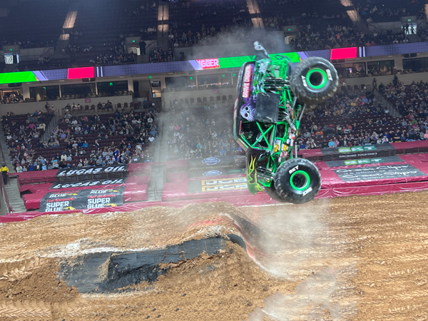 MONSTER JAM FREESTYLE COMPETITION