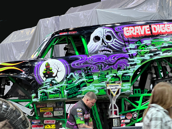 Grave Digger truck