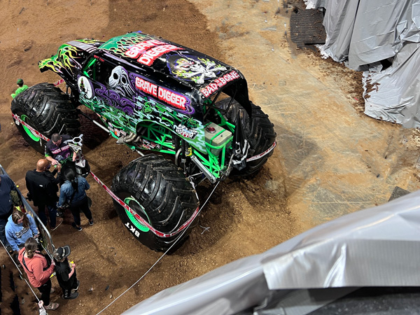 Grave Digger Monster Truck