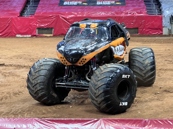 Monster Mutt Rottweiler in the parade of Monster Trucks