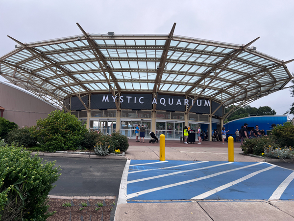 Mystic Aquarium entrance